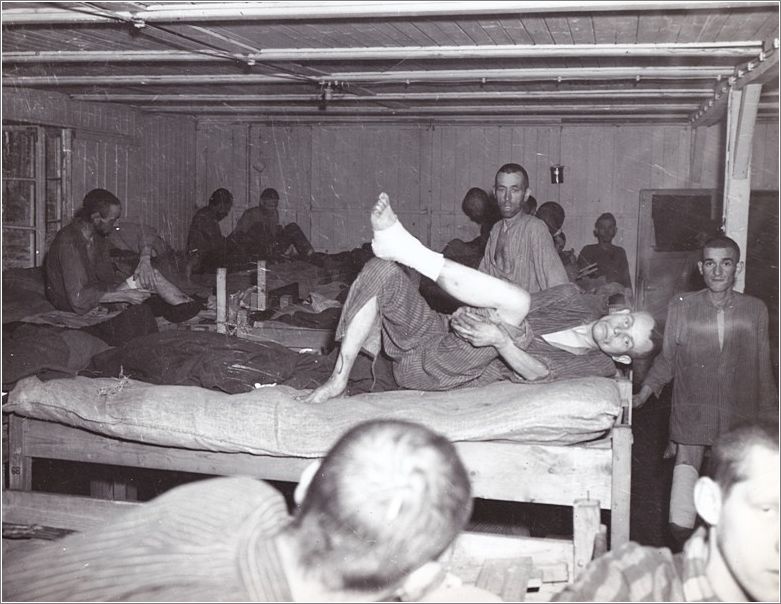 Mauthausen - Inmates found in the  barracks at liberation